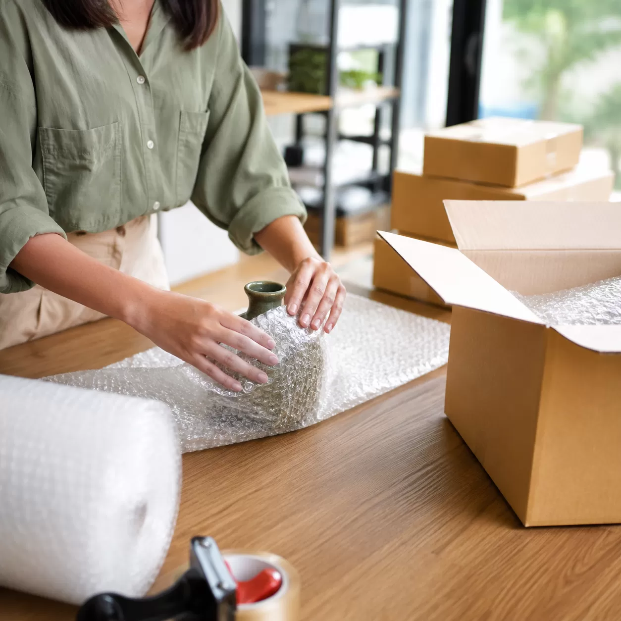 HowBusinessesUseBubbleWrapforShippingPracti HowBusinessesUseBubbleWrapforShippingPracti